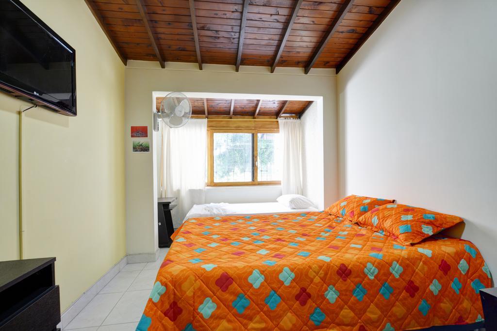 Casa Grande Grupos Siete Big House 7 Bedrooms Medellin